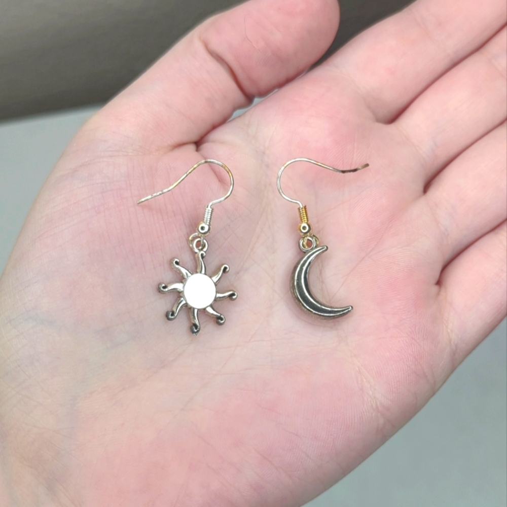 Mix n Match Moon and Sun Earrings